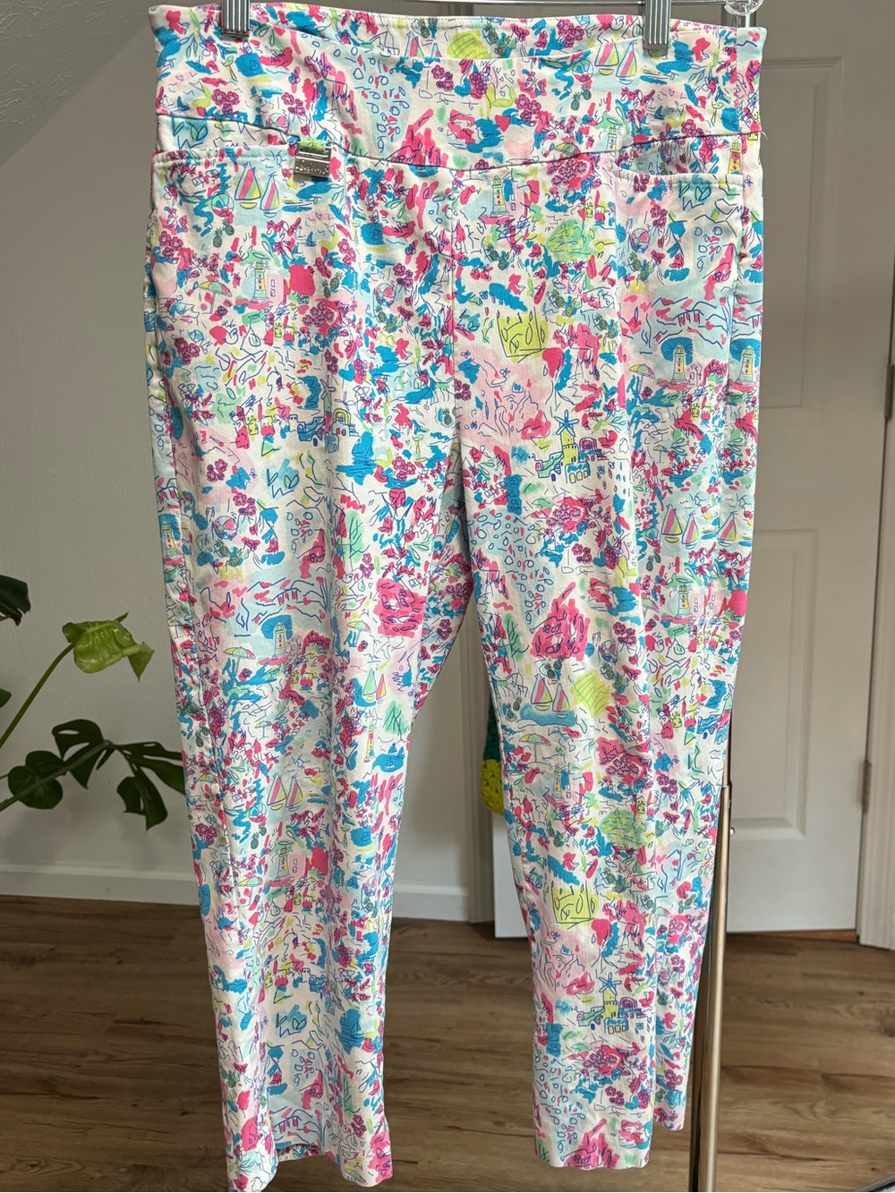 Lulu B resort, cruise wear stretch capris size 14